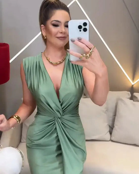 Vestido Verde Grace – Sofisticação e Elegância Atemporal